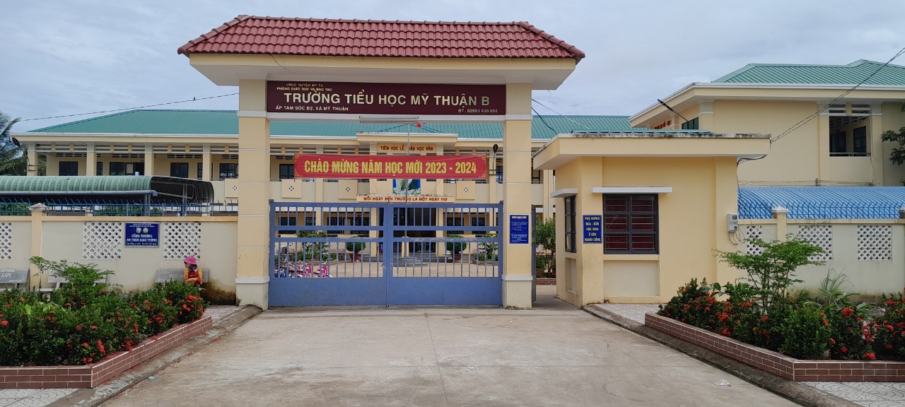 Lễ Khai giảng trường TH Mỹ Thuận B