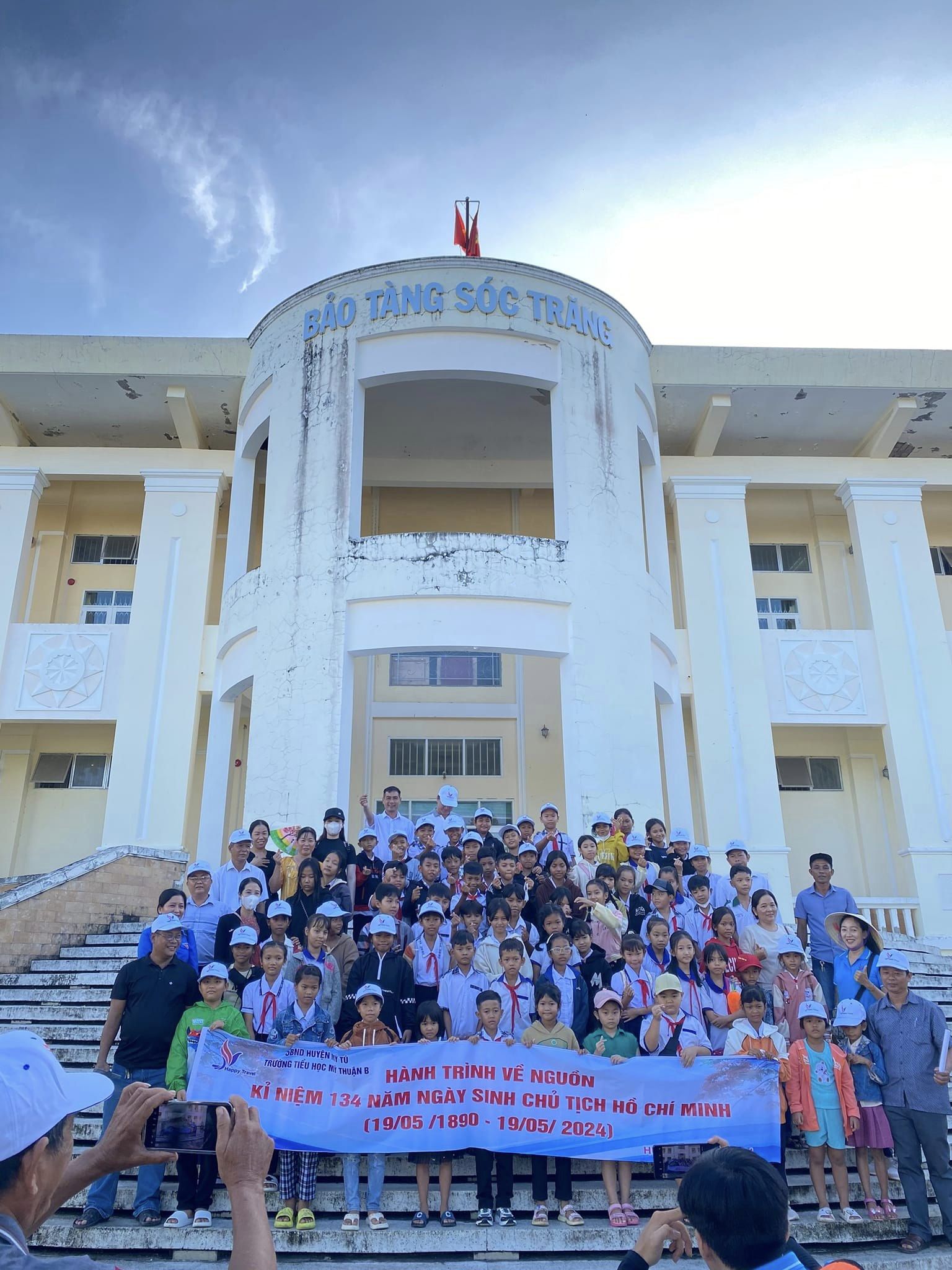 HÀNH TRÌNH VỀ NGUỒN TRƯỜNG TIỂU HỌC MỸ THUẬN B
